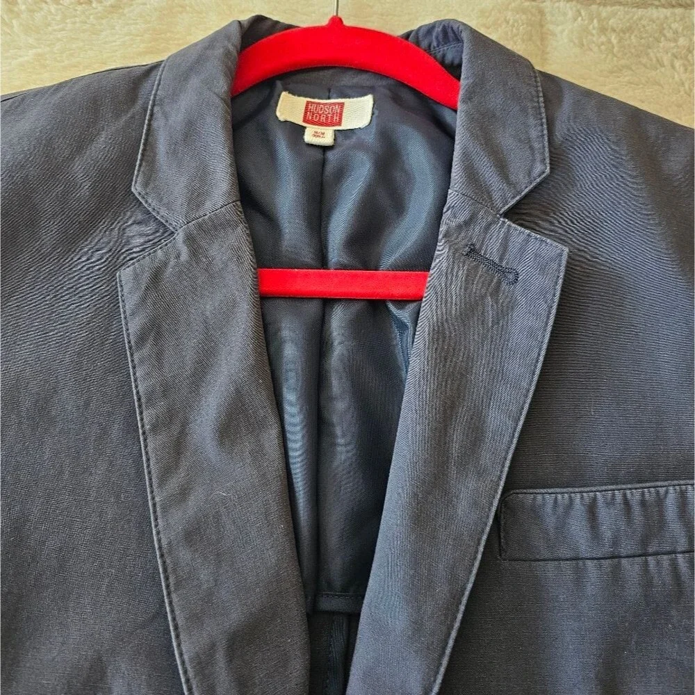 Hudson North Navy Blue Jacket. Size Medium. Excellent Condition!